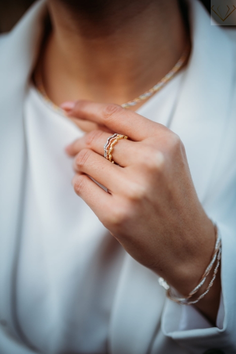 Srebrny pierścionek pozłacany potrójny z cyrkoniami - żółte, białe, różowe złoto