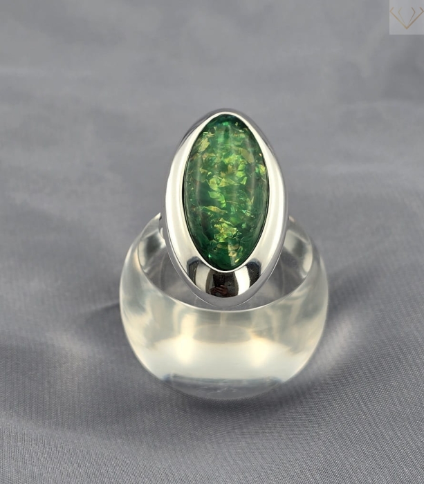 Srebrny pierścionek pr925 z zielonym kamieniem Opal