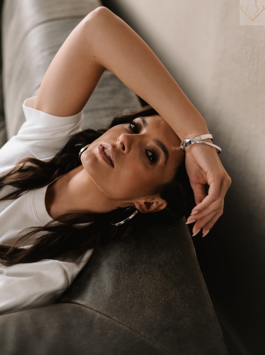 Srebrna bransoletka sztywna gładka zapinana próby 925